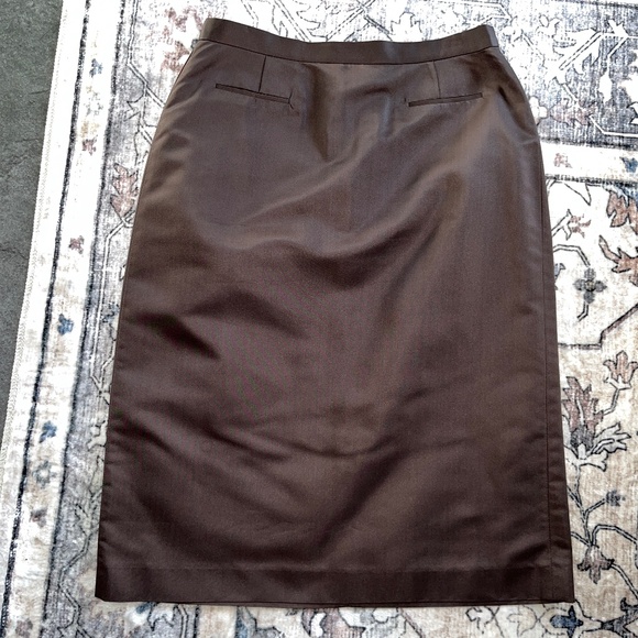 EQ-IQ 100% silk pencil skirt (4/XS) EUC, with pockets, in chocolate. - Picture 4 of 12